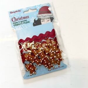 ⭐️ NEW Simplicity Red and Brown Gingerbread Trim / Ribbon 1 Yard